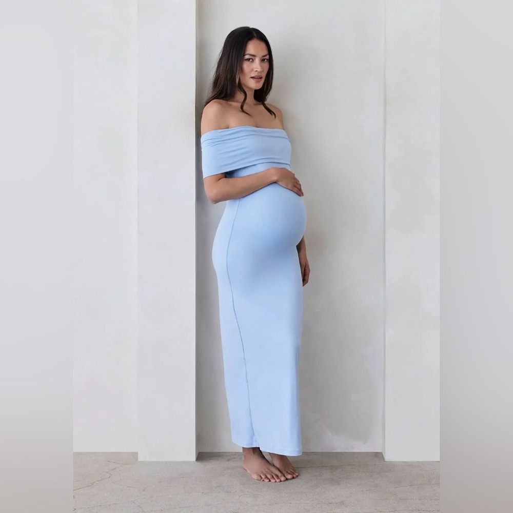 Elegant Off-Shoulder Blue Midi Dress